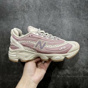 New Balance 9060 x JFG Lilas Crème