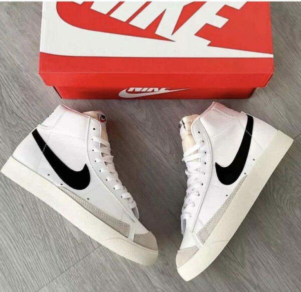 Nike Blazer Mid '77 Vintage White Black