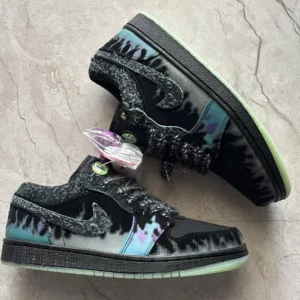 Nike Air Jordan 1 "Fortune Fly