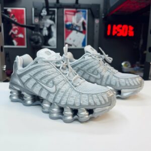 Nike
baskets Shox TL
