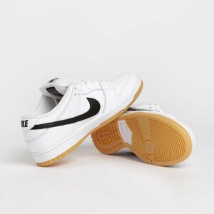 Nike SB Dunk Low Pro