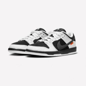 Nike SB Dunk Low Pro x Tightbooth "Black and White"