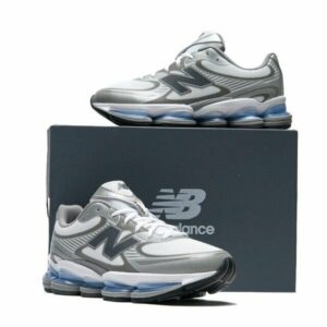 New Balance 2002R – Blanc / Gris avec semelle Air Bleue